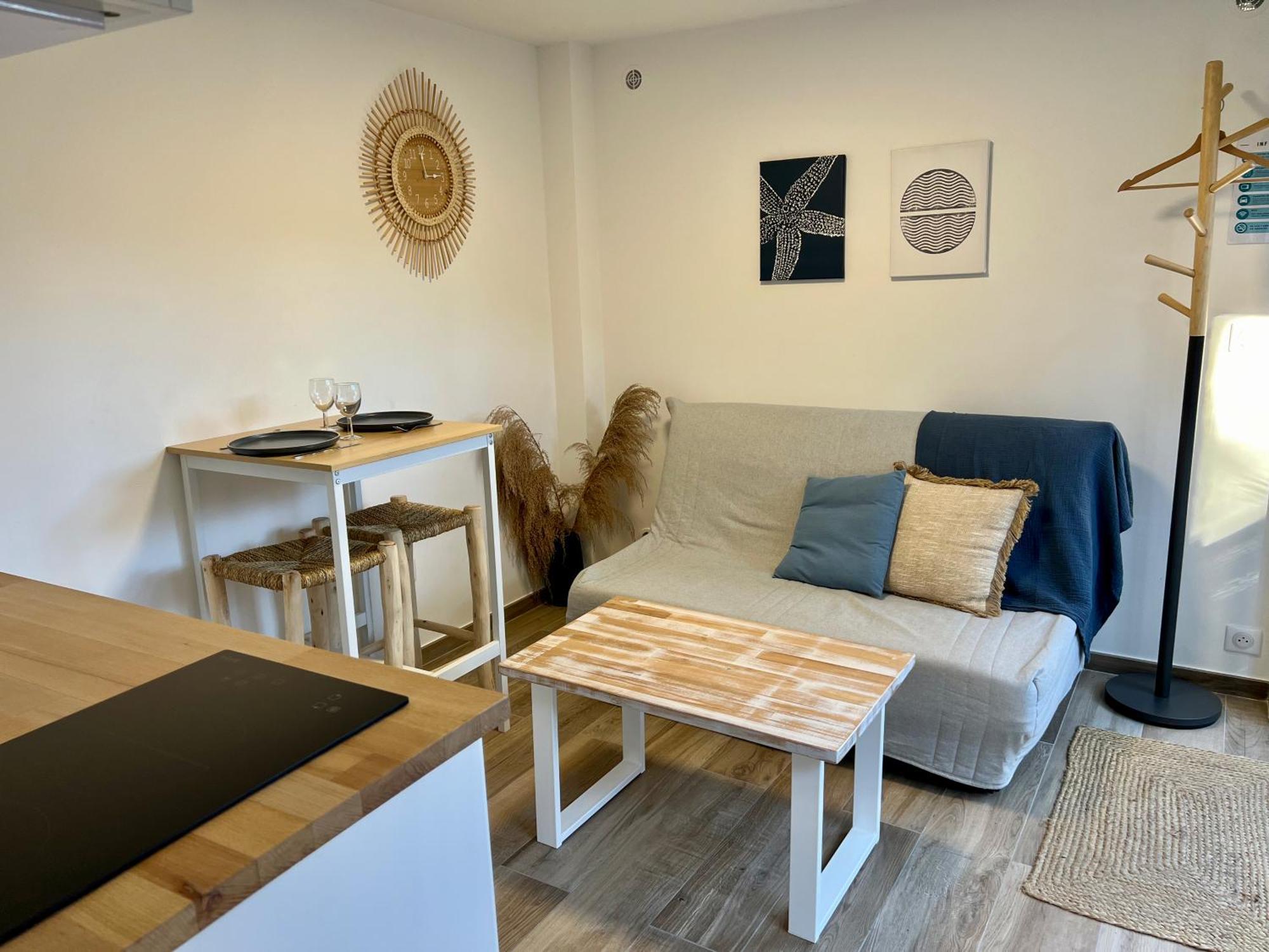 Studio With Private Car Park And Air Con Valbonne Eksteriør billede
